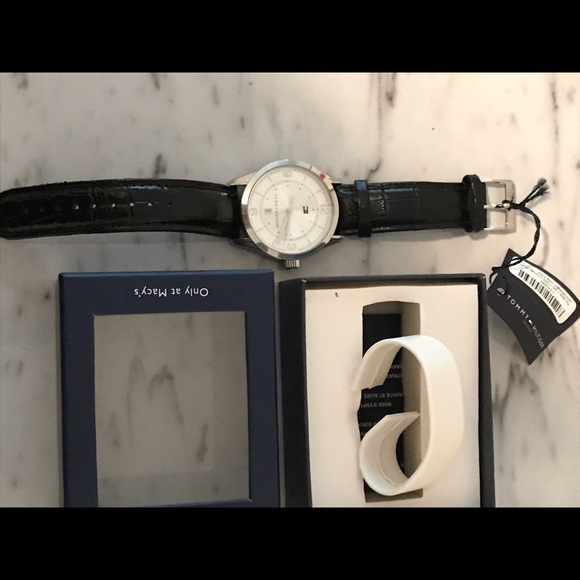 New Tommy Hilfiger Black Leather and Stainless Steel Watch with Date - Picture 6 of 8